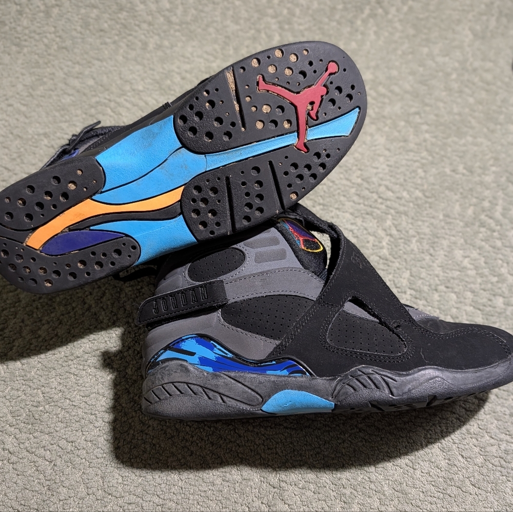 Nike Air Jordan 8 Retro “Aqua” (2015 release) in youth size 3Y